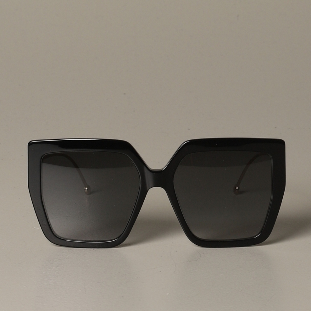 FENDI Sunglasses 2020 Collection - Picture 4 of 5